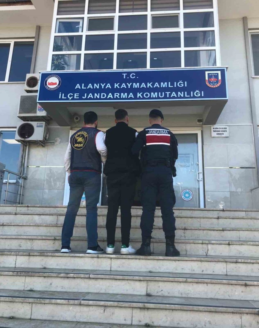 Alanya’da 26 Ruhsatsız Silah Ve 155 Fişek Ele Geçirildi