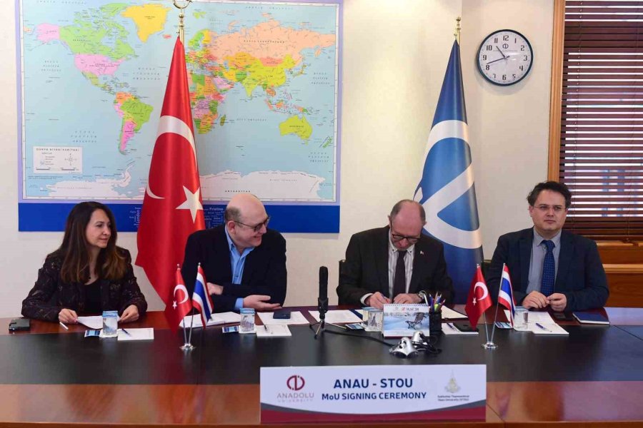 Anadolu Üniversitesi Ve Tayland Stou Arasında İş Birliği Protokolü İmzalandı