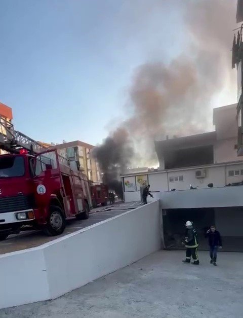 Soba Karşısında Kurumaya Bırakılan Süngerler Yangına Sebep Oldu