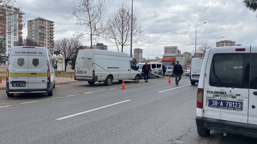 Kayseri’de Cinayet: Karnından Vurulan Şahıs Hayatını Kaybetti