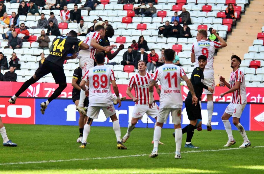 Trendyol Süper Lig: Antalyaspor: 2 - İstanbulspor: 2 (maç Sonucu)