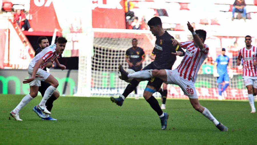 Trendyol Süper Lig: Antalyaspor: 2 - İstanbulspor: 2 (maç Sonucu)