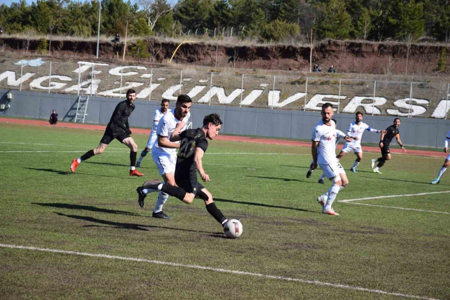 Tff 3. Lig: Anadolu Üniversitesi: 0 - Turgutluspor : 2