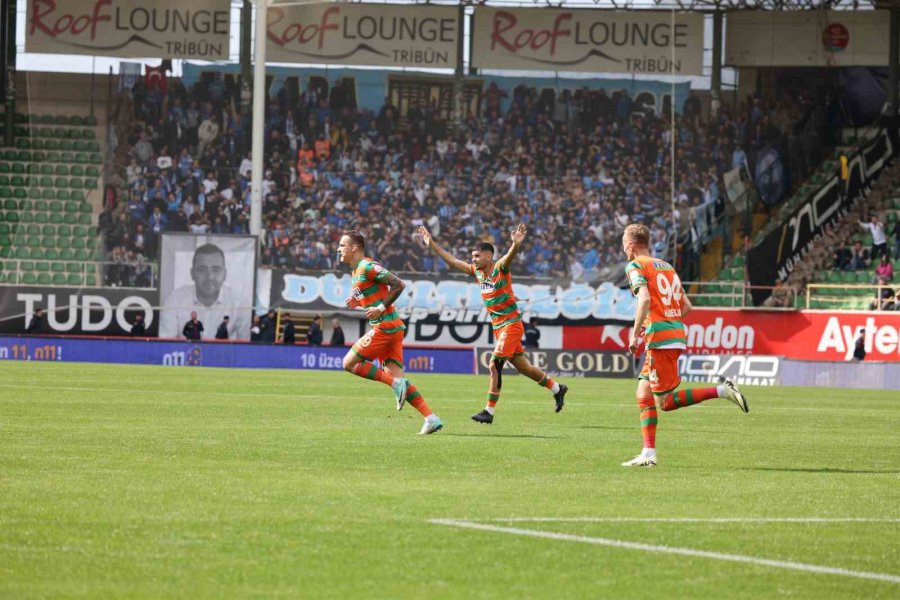 Trendyol Süper Lig: Alanyaspor: 3 - Adana Demirspor: 3 (maç Sonucu)