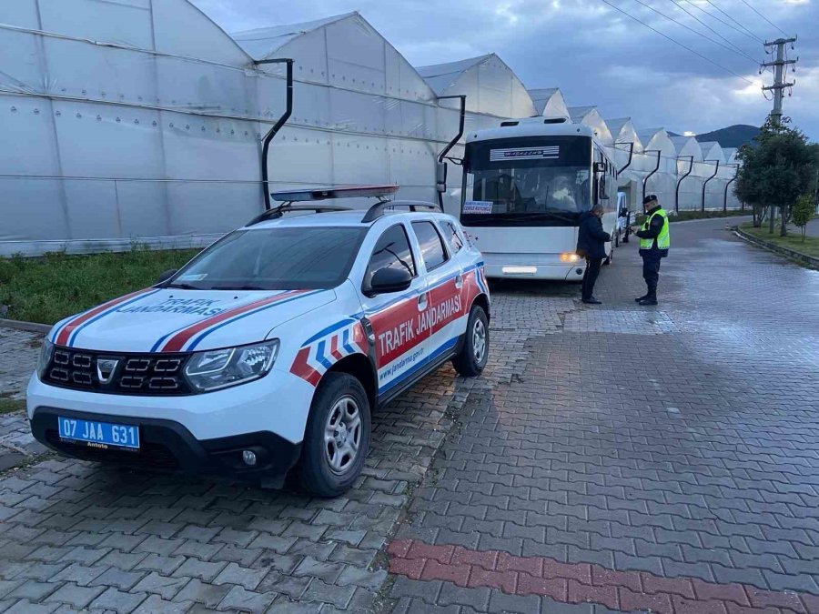 Alanya’da 17 Araç Trafikten Men Edildi