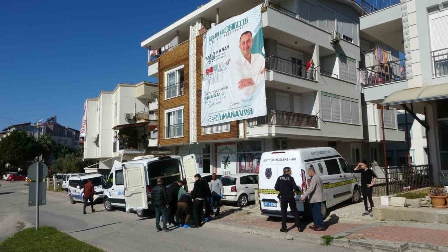 2 Yıl Önce Ayrıldığı 2 Çocuk Annesi Eşini, Tabanca İle Vurarak Öldürdü