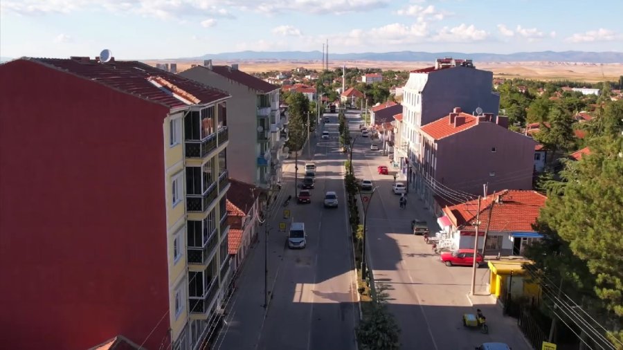 Beylikovalı’lar Buruk Bir Sevinç Yaşıyor