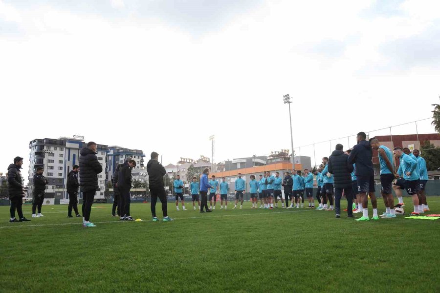 Alanyaspor’da Fatih Karagümrük Maçı Hazırlıkları Başladı