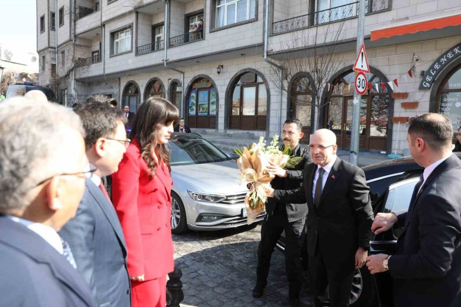 Bakan Şimşek’ten Kayseri Valiliği’ne Ziyaret