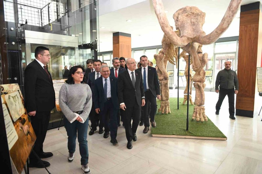 Hazine Ve Maliye Bakanı Şimşek’ten Başkan Büyükkılıç’a Ziyaret