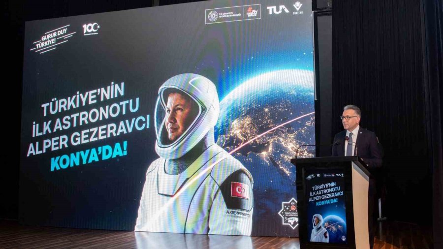 Türkiye’nin İlk Astronotu Alper Gezeravcı Selçuk Üniversitesinde