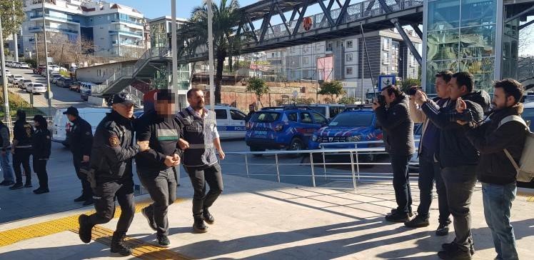 Alanya’da 1 Kişinin Ölümüyle Sonuçlanan Silahlı Saldırıda 11 Şüpheli Adliyeye Getirildi