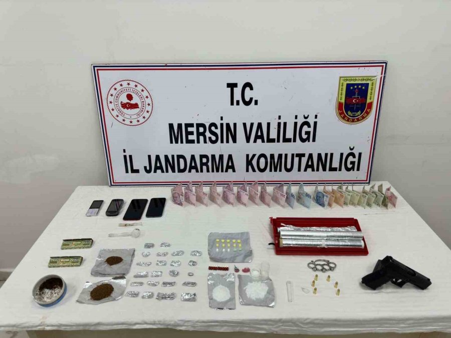 Mersin’de Uyuşturucu Tacirlerine Operasyon: 6 Gözaltı