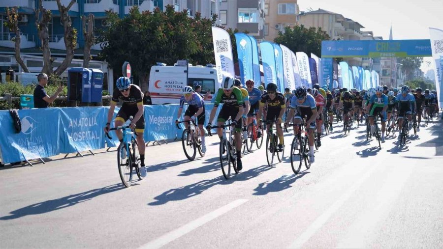 Pedallar, Alanya’da Dönüyor