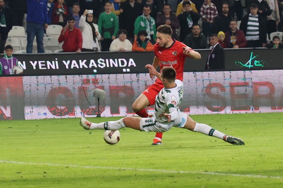 Trendyol Süper Lig: Konyaspor: 0 - Hatayspor: 0 (ilk Yarı)