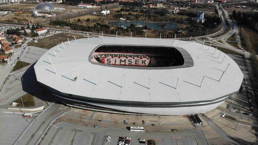 Eskişehir’in Emektar Futbolcuları Bir Araya Geldi