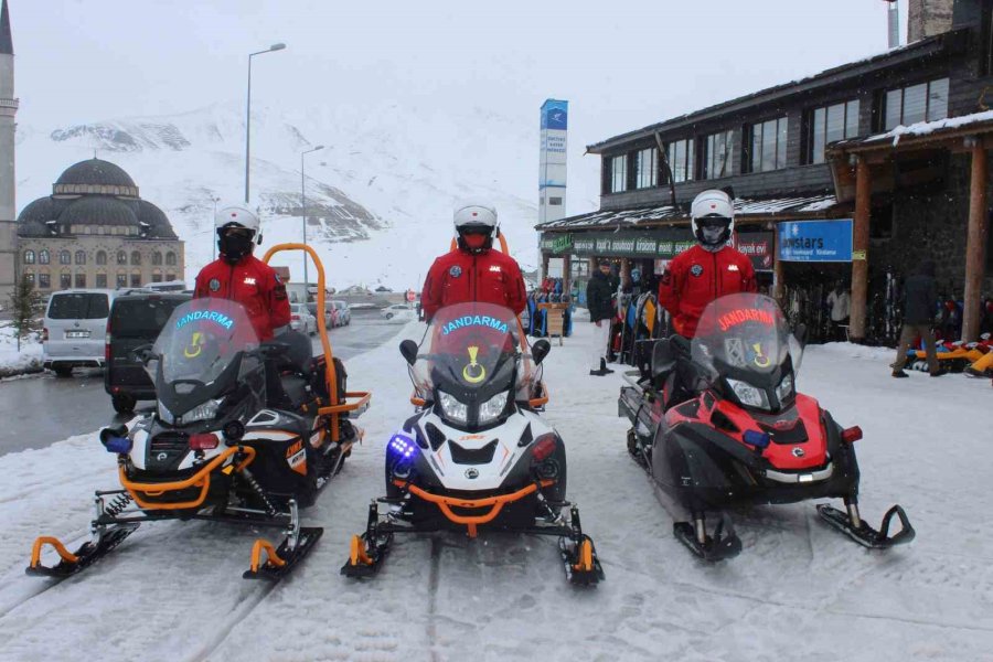 Erciyes’in Hayata Dokunan Kahramanları Jak Timleri