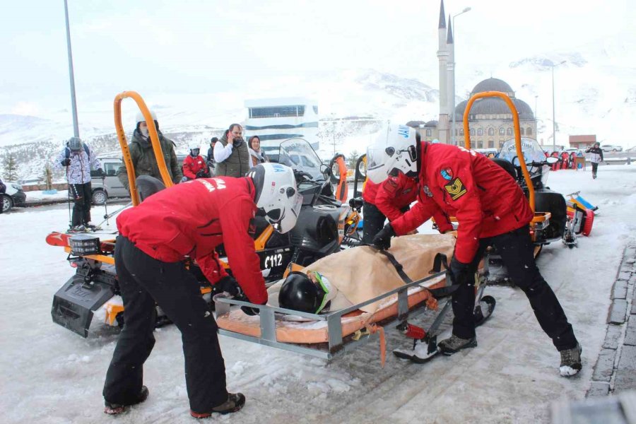 Erciyes’in Hayata Dokunan Kahramanları Jak Timleri