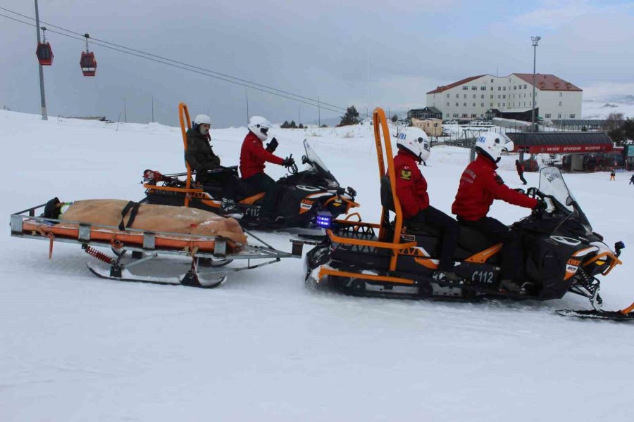 Erciyes’in Hayata Dokunan Kahramanları Jak Timleri