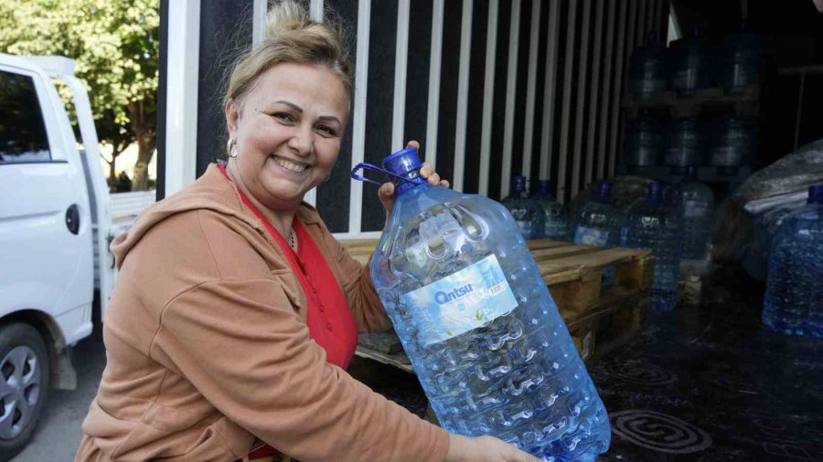 Antalya’da Belediyenin Sudan Ucuz Suyu ’yok’ Satıyor