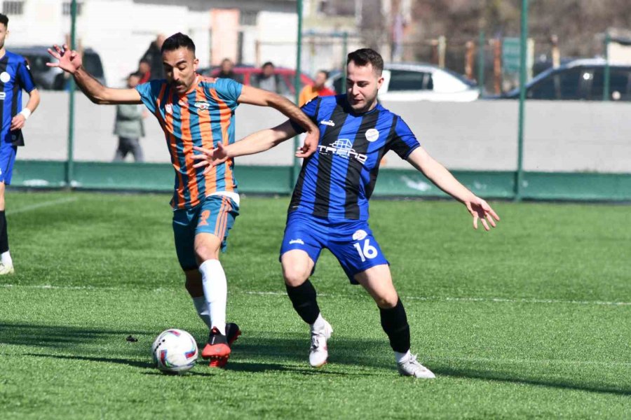 Kayseri Süper Amatör Küme Yarı Final: Yahyalıspor: 5 - Kayseri Esen Metal Sk:3