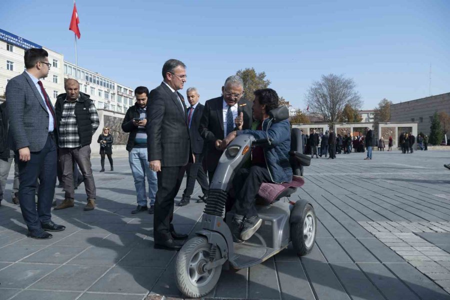 Kayseri’de Engelli Vatandaşlar Ve Üniversite Öğrencilerine Su Faturalarında Yüzde 50 İndirim