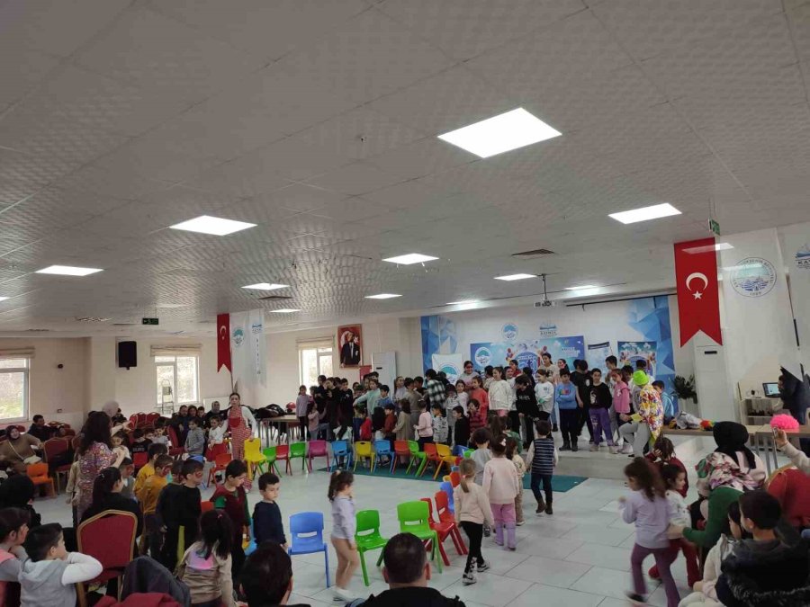 Kaymek, İlçelerdeki Tatil Şenliğinde 2 Bin 500 Çocuğa Ulaştı