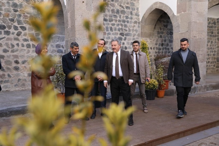 700 Yıllık Köşk Medrese Yakında Kapılarını Açacak