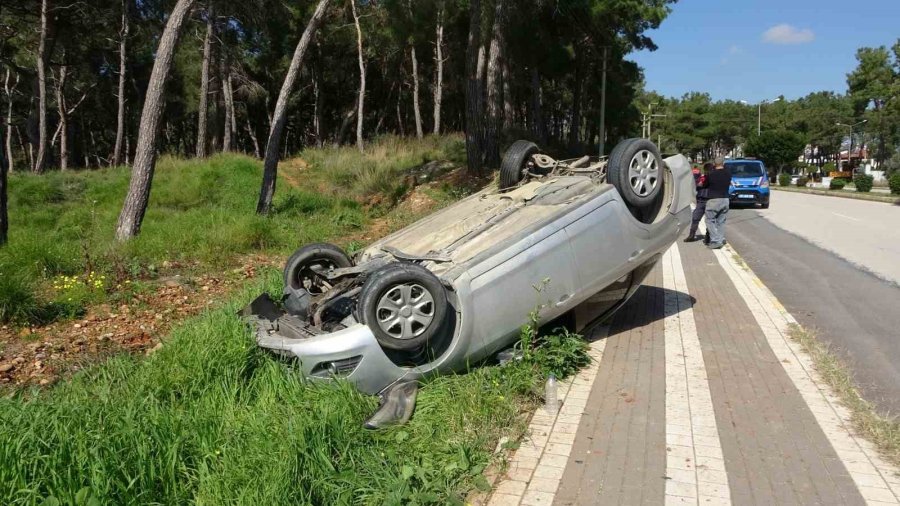 Manavgat’ta Otomobil Takla Attı: 1 Yaralı