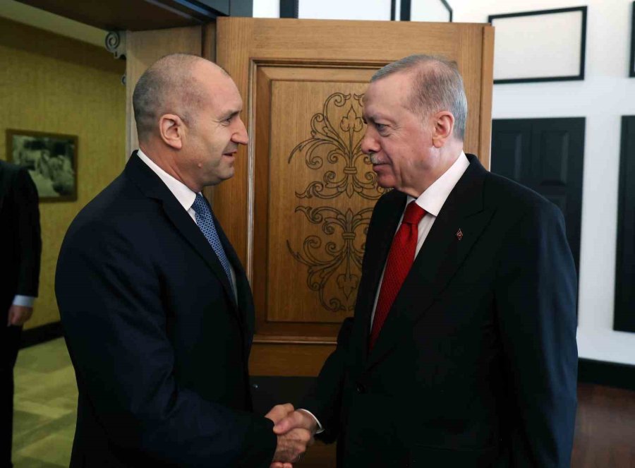 Cumhurbaşkanı Erdoğan, Türkmenistan Devlet Başkanı Berdimuhamedov Ve Bulgaristan Cumhurbaşkanı Radev İle Görüştü