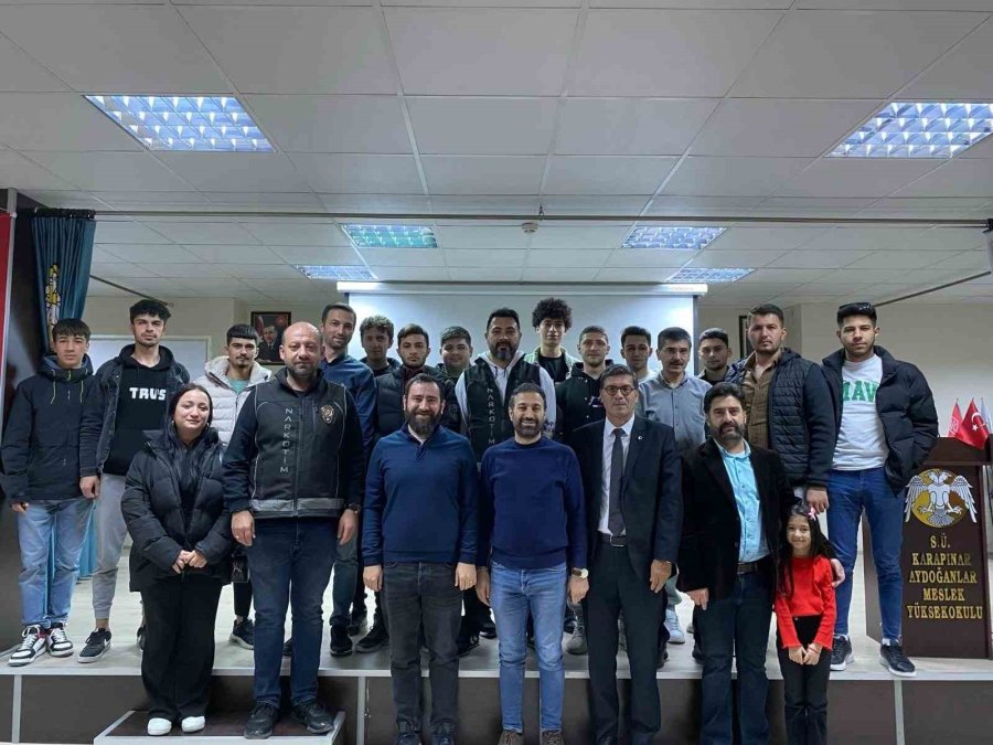 Karapınar’da Üniversite Öğrencilerine "bağımlılıkla Mücadele" Semineri