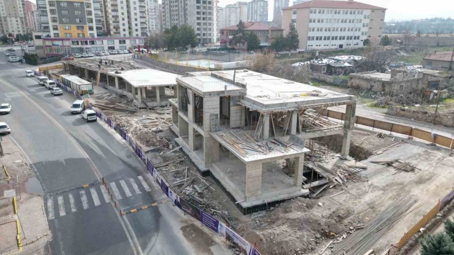 Gültepe’nin Cami, Kur’an Kursu Ve Aile Sağlığı Merkezi Hızla Yükseliyor