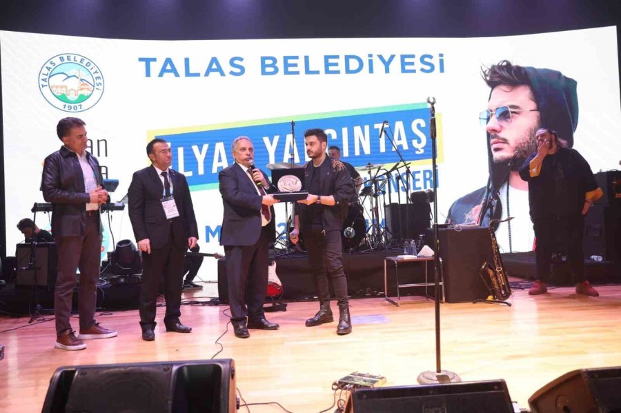 Talas’ta İlyas Yalçıntaş Rüzgarı