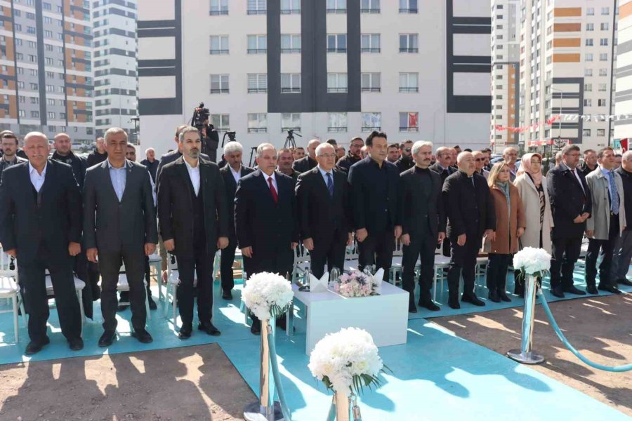 Talas Belediyesi’nden Eğitime Bir Katkı Daha: Ahmet Gönen Lisesi’nin Temeli Atıldı