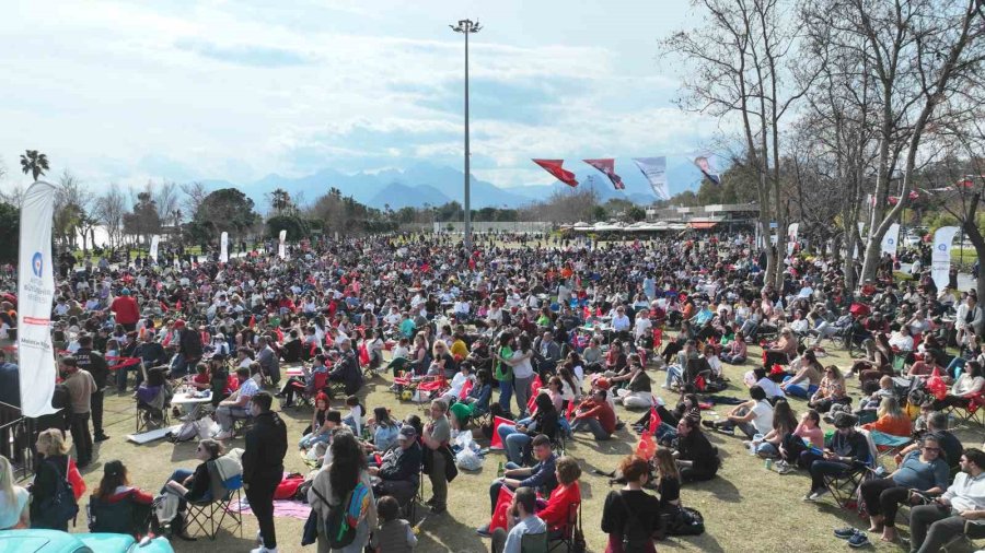 Başkan Böcek, ’vosahne’ Coşkusuna Ortak Oldu