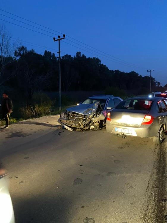 Antalya’da Otomobil İle Çarpışan Motosikletin Sürücüsü Hayatını Kaybetti