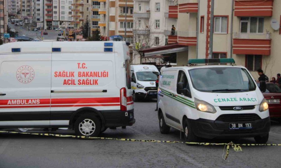 Eniştesini Vurup Üzerinden Otomobille Geçen Şahıs Adliyede