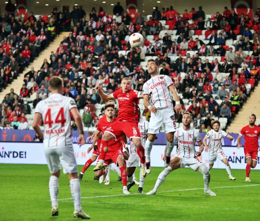 Trendyol Süper Lig: Antalyaspor: 1- Gaziantep Fk: 0 (ilk Yarı)