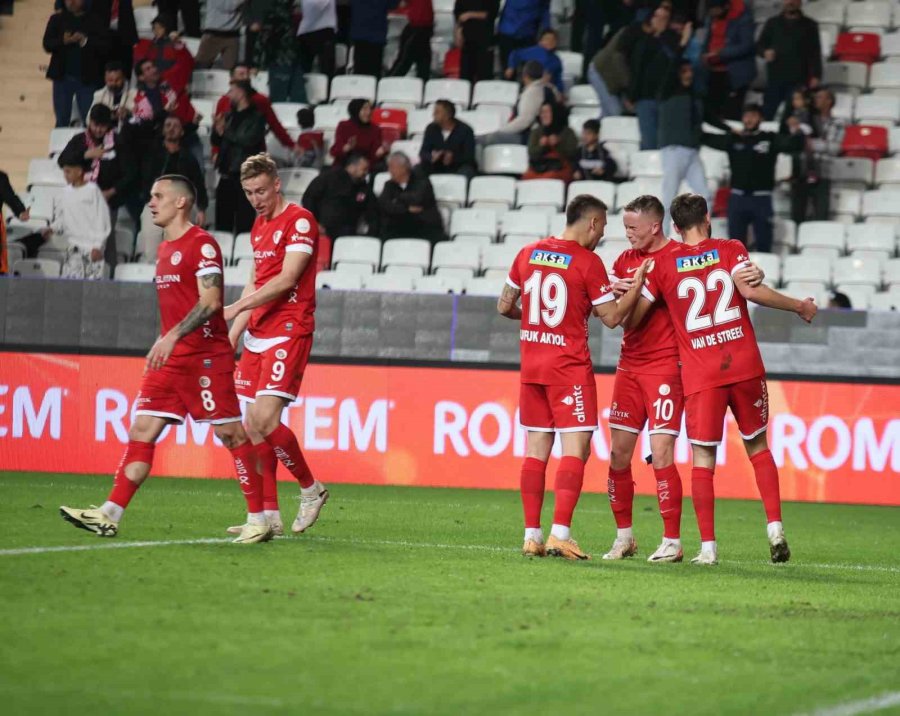 Trendyol Süper Lig: Antalyaspor: 1- Gaziantep Fk: 0 (ilk Yarı)