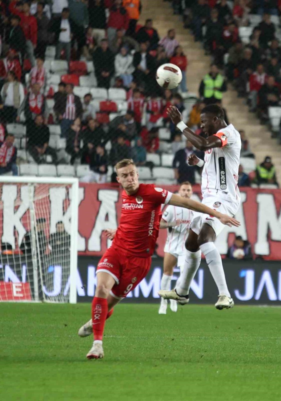 Trendyol Süper Lig: Antalyaspor: 1- Gaziantep Fk: 0 (ilk Yarı)