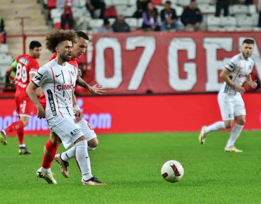 Trendyol Süper Lig: Antalyaspor: 1- Gaziantep Fk: 0 (ilk Yarı)