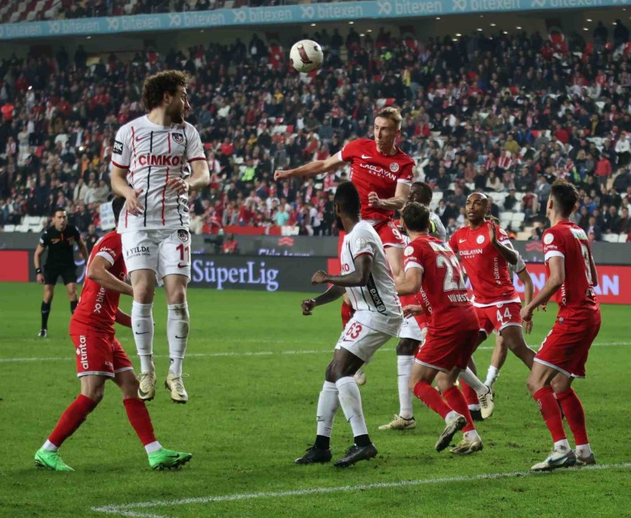 Trendyol Süper Lig: Antalyaspor: 1 - Gaziantep Fk: 0 (maç Sonucu)