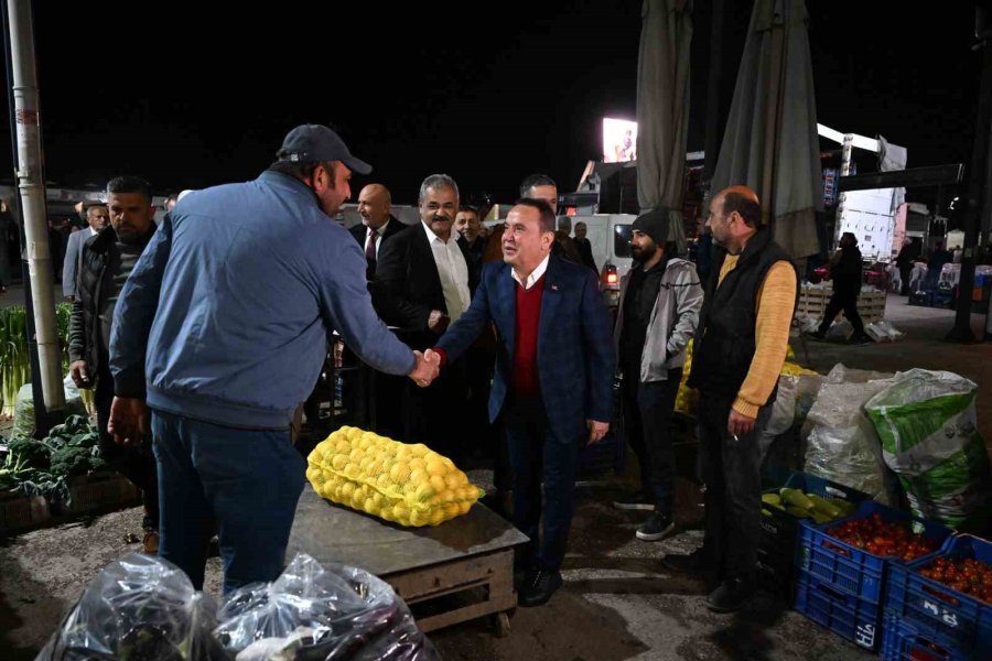 Başkan Böcek: "hallerimizde Yaş Sebze Ve Meyve Paketleme Tesisleri Kuracağız"