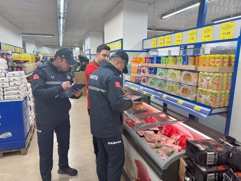 Melikgazi’de Ramazan Ayı Öncesi Marketlerde Fiyat Ve Etiket Denetimi Yapıldı