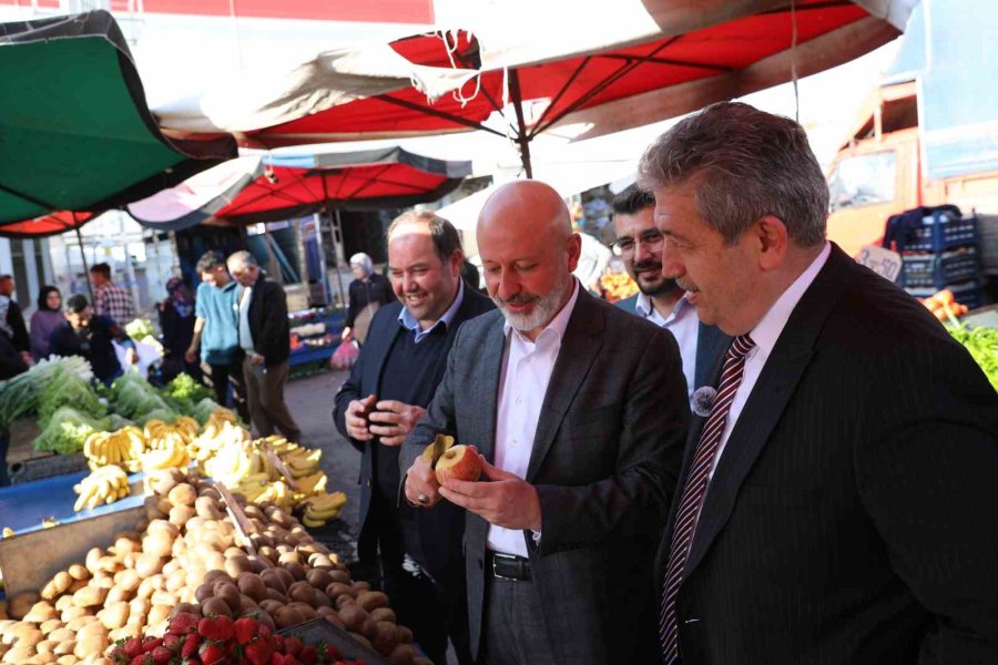 Başkan Çolakbayrakdar’dan Yeni Pazar Yerleri Müjdesi