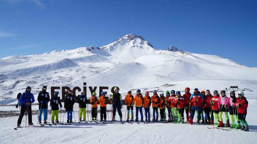 Türk Dünyası’ndan Sporcuları Buluşturan Erciyes Türksoy Kupası Tamamlandı