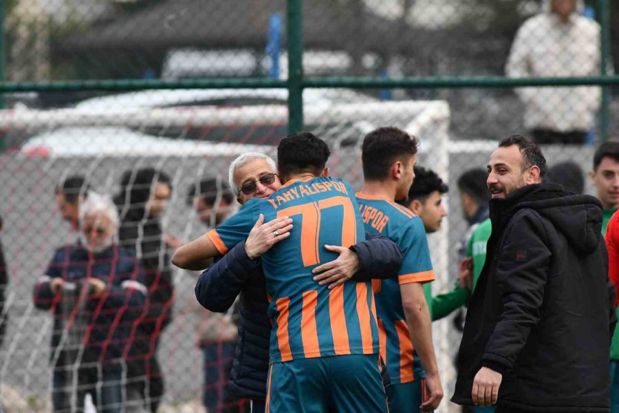 Yahyalıspor’da Şampiyonluk Coşkusu