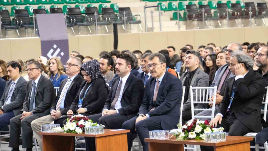 55. Tübitak Lise Öğrencileri Araştırma Projeleri Bursa Bölge Yarışması Ödül Töreni Estü’de Düzenlendi