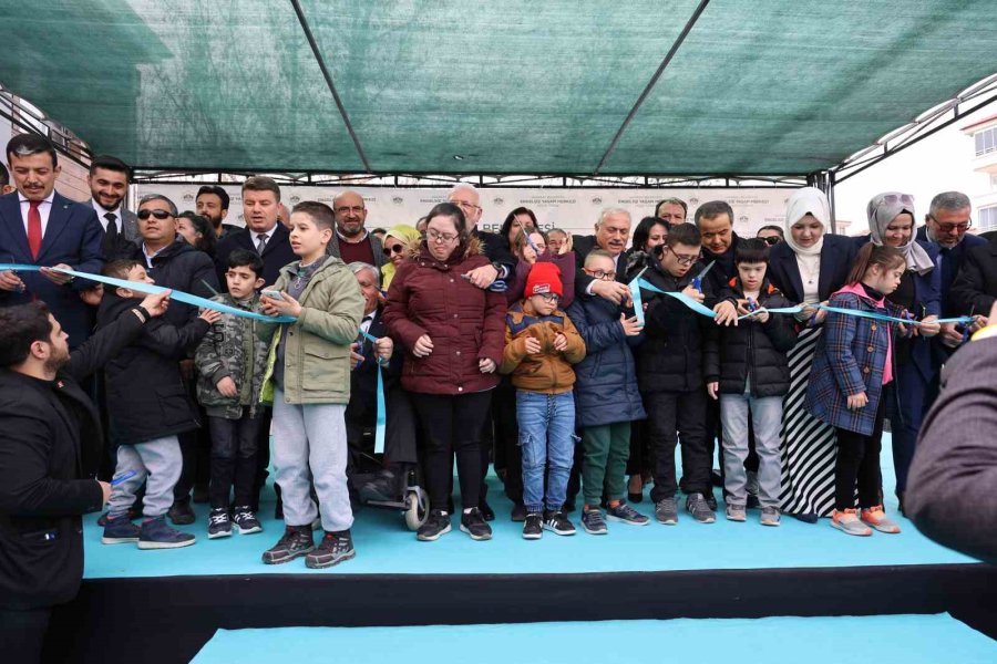 Ak Parti Genel Başkan Vekili Elitaş: “kazanma İmkanı Hiç Bulunmayan Partilerin Mangalda Kül Bırakmadığı Bir Dönem İçerisindeyiz”