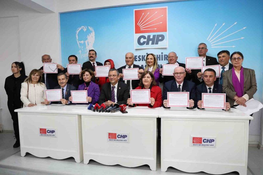 Chp Genel Başkanı Özel, Kadınlar Gününde Kadın Adayı Köksal’ı Eleştirdi